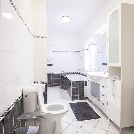 Duplex 200m2 Quiet Cozy 5min To Centrum