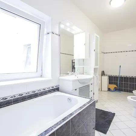 Apartment Duplex 200m2 Quiet Cozy 5min To Centrum Prague